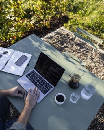 Arbeitsplatz im Garten